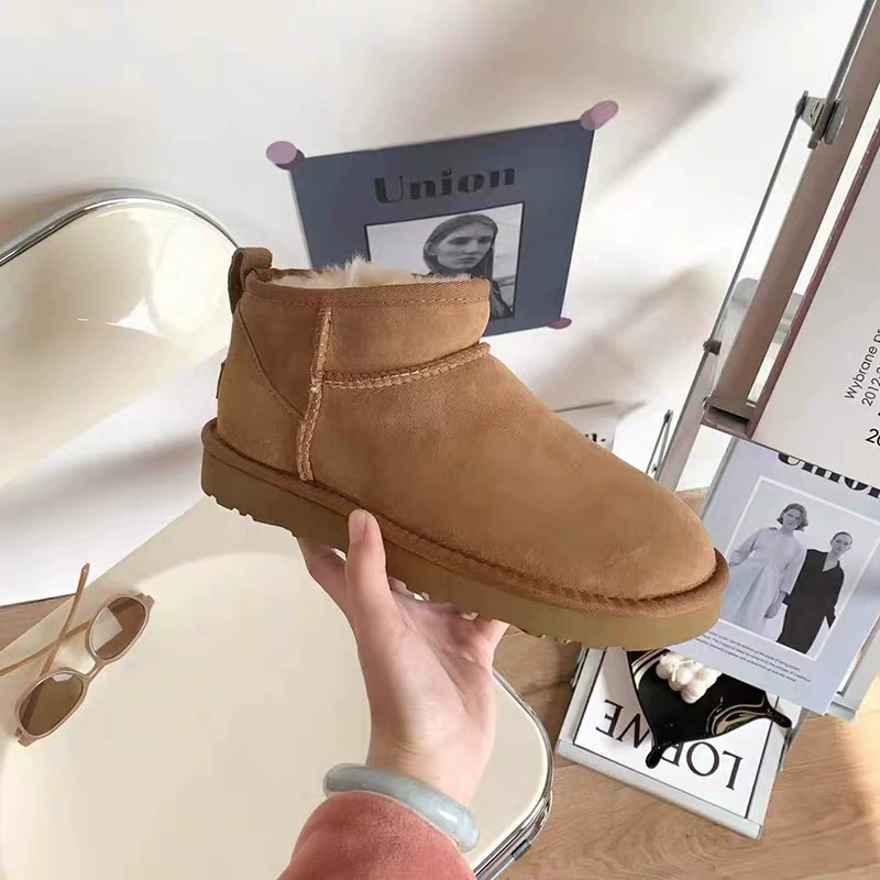 2025 новые зимние сапоги Zhou Dongyu в одном стиле из козьей кожи для женщин, зимние мини-женские туфли на тонкой подошве на флисовой подкладке, хлопковая обувь