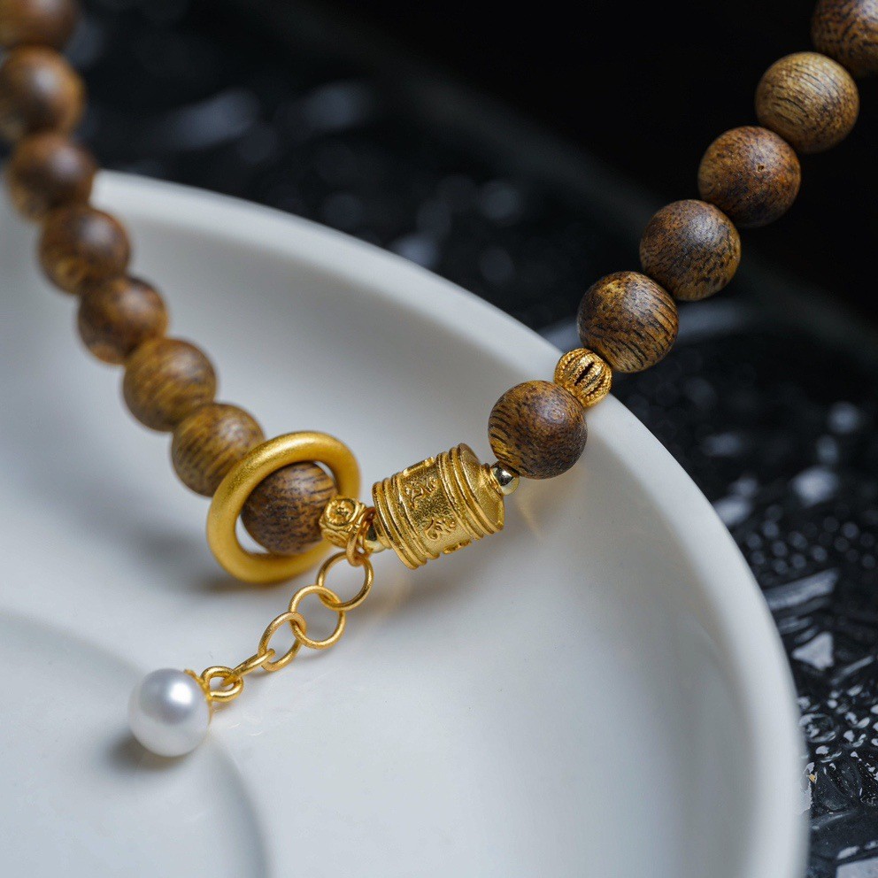 Organic scarlet wood rosary