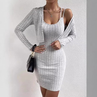 �W�����R�d����Ů�b2���׵����o��ȹ��С���������L�����L�B��ȹ