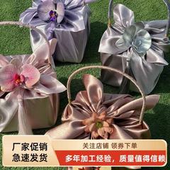 藤編みのかごの紫色の喜糖の箱のお土産のギフトボックスのメーカーは結婚のお土産を供給します。