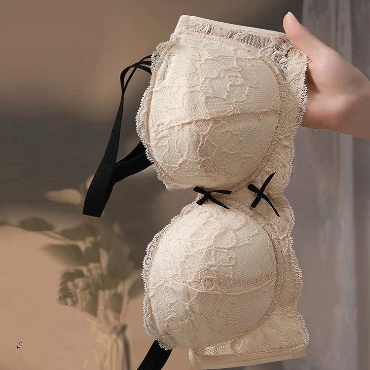 Lace Large Chest Slim Chest plus size Underwear Women's Autumn and Winter Para Breast Anti-sagging Adjustable Bra chubby girl Lace Large Chest Slim Chest plus size Underwear Women's Autumn and Winter Para Breast Anti-sagging Adjustable Bra chubby girl