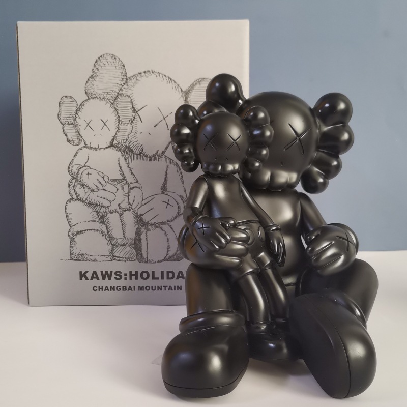 Kawsゴマ街公仔客間高級贅沢ファッション暴力熊のテーブルの置物手でアニメの家庭プレゼントをします。|undefined