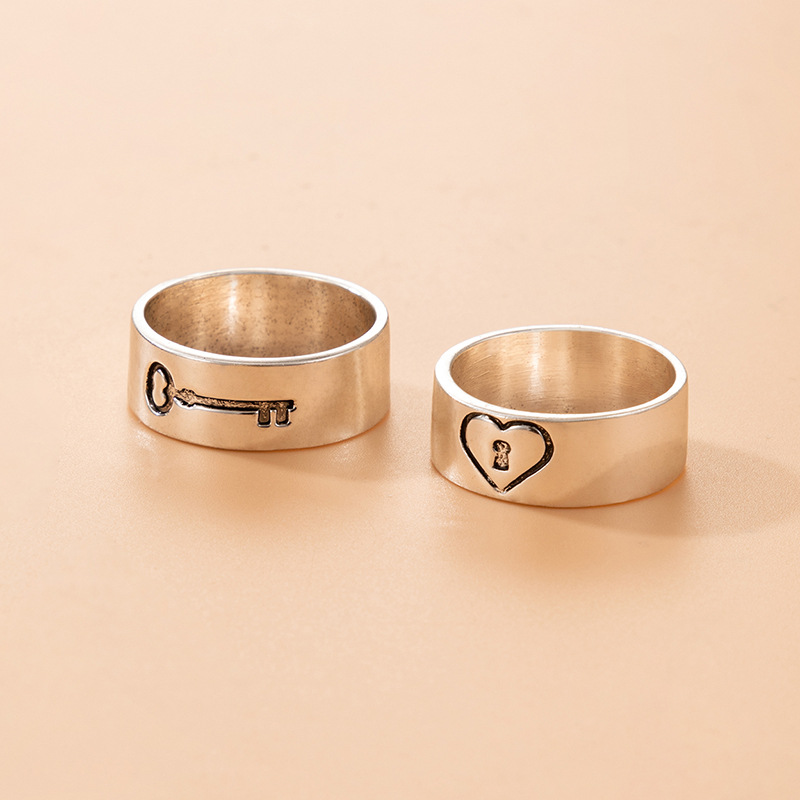 Persönlichkeit Schmuck Cartoon Liebe Paar Ring Geometrische Buchstaben Ring Set display picture 9