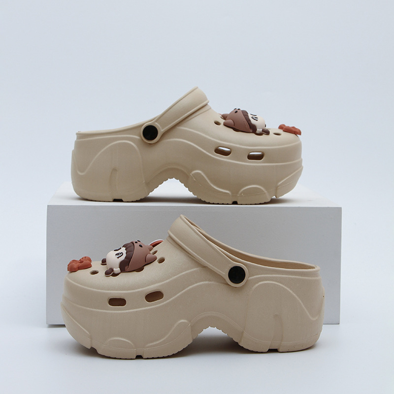 카키색 큰 머리 소녀