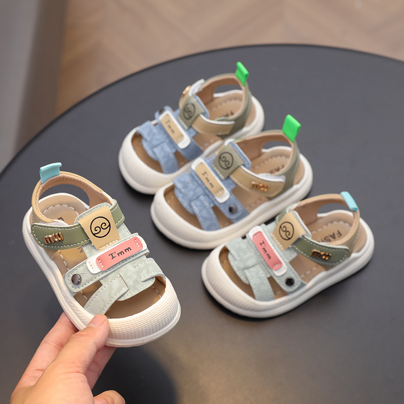 Baby Sandals Summer Baotou Infant and Toddler Shoes Toddler Shoes Soft Sole Cute Boys Beach Shoes Casual