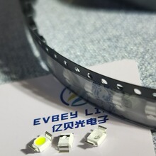 3528���N6028�NƬLED�l����O�܆�ɫ�t�{�׹��ۏ��_���t�_����