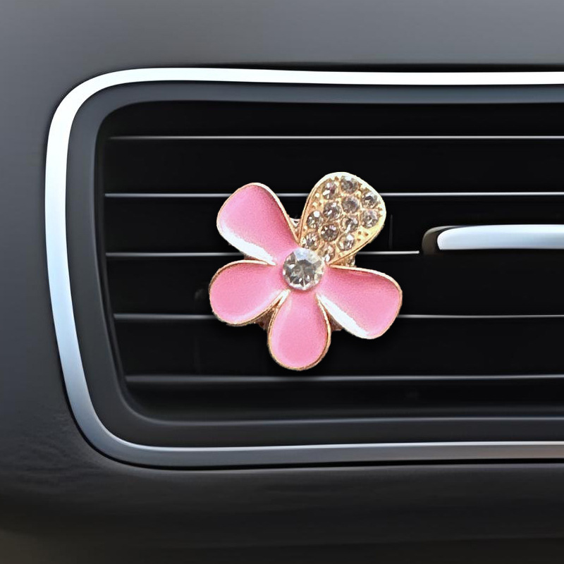 Comercio transfronterizo, coche, flores de cinco pétalos, diamantes completos, salida de aire de coche, clip de aromaterapia, decoración de salida de aire acondicionado