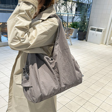 ���������ذ���Ůʽ2025�¿���ϵ���e�μ����W�������ͨ��Ů��