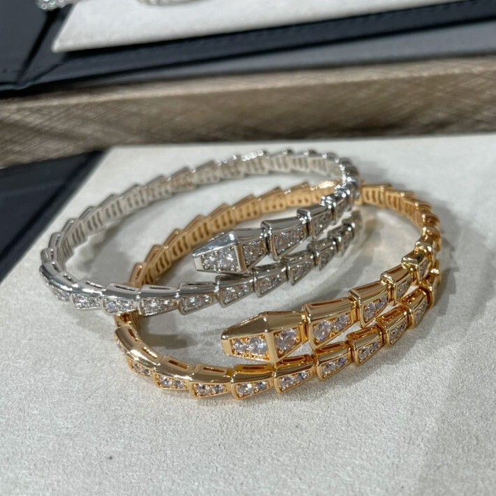 Cnc Craftsmanship Spring Snake Bone Bracelet with Full Diamond Inlay, Plated with 18K Rose Gold, Elastic, Light Luxury, High-End Feel, Snake-Shaped Bracelet Cnc Craftsmanship Spring Snake Bone Bracelet with Full Diamond Inlay, Plated with 18K Rose Gold, Elastic, Light Luxury, High-End Feel, Snake-Shaped Bracelet