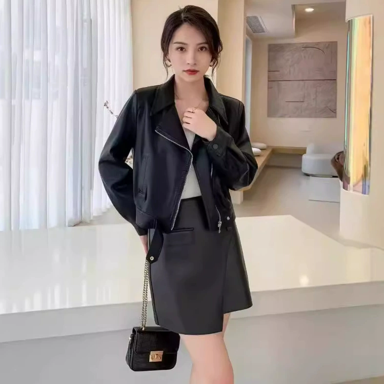 Короткая кожаная куртка на молнии для женщин, весна-осень 2024, новая модная корейская стильная облегающая уличная куртка-косуха для женщин