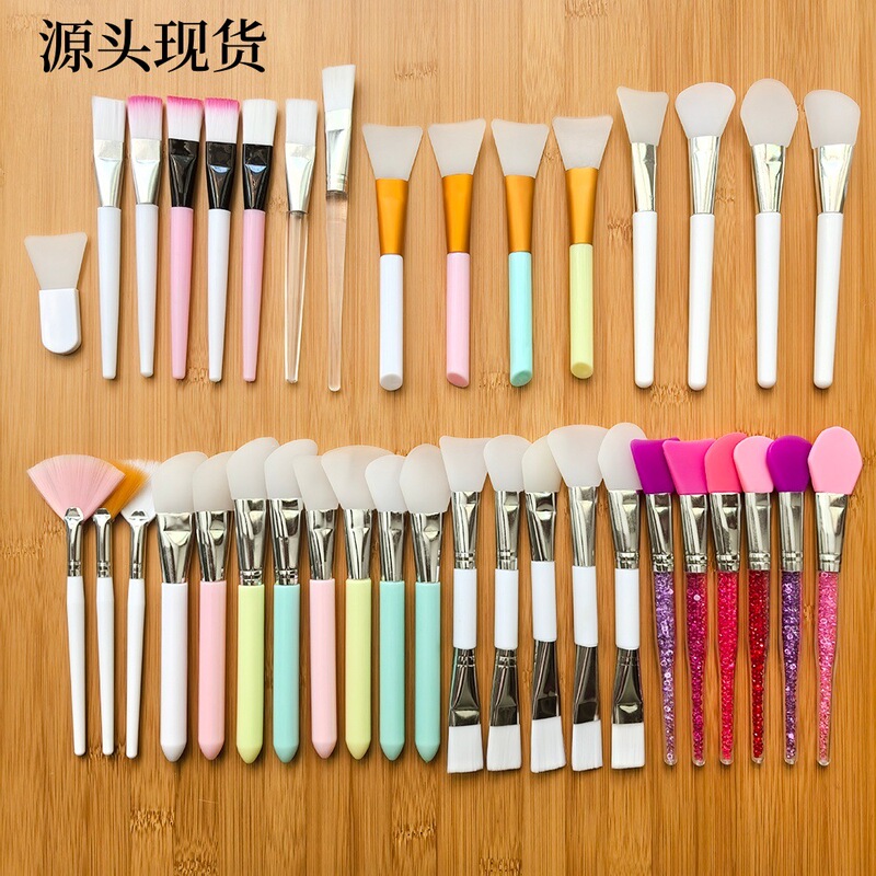 White Rod powder Rod soft hair mask brush silicone mask brush makeup brush beauty brush film brush mask applicator White Rod powder Rod soft hair mask brush silicone mask brush makeup brush beauty brush film brush mask applicator