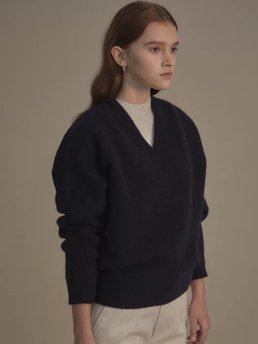 复古V领极简百搭毛衣秋冬藏蓝色通勤百搭慵懒针织上衣女|undefined