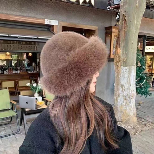 Winter Windproof and Warm Woolen Ear Protection Fisherman Hat for Women, Mimicking sable fur, versatile and stylish with ethnic and nomadic style.