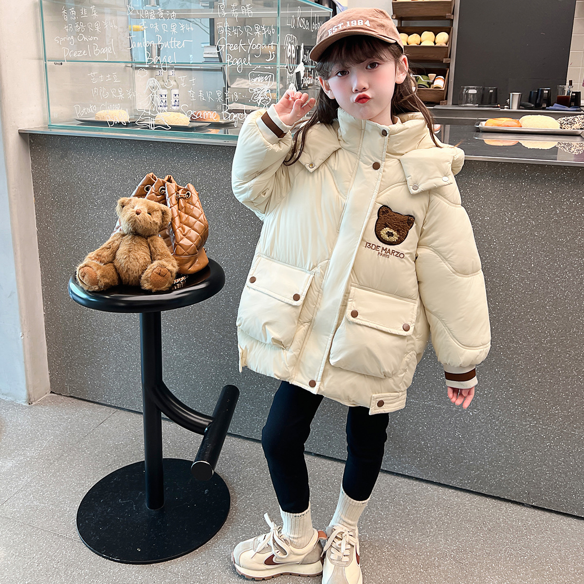 2024冬裝女童羽絨棉服中大童卡通小熊中長款小女孩棉襖兒童棉外套
