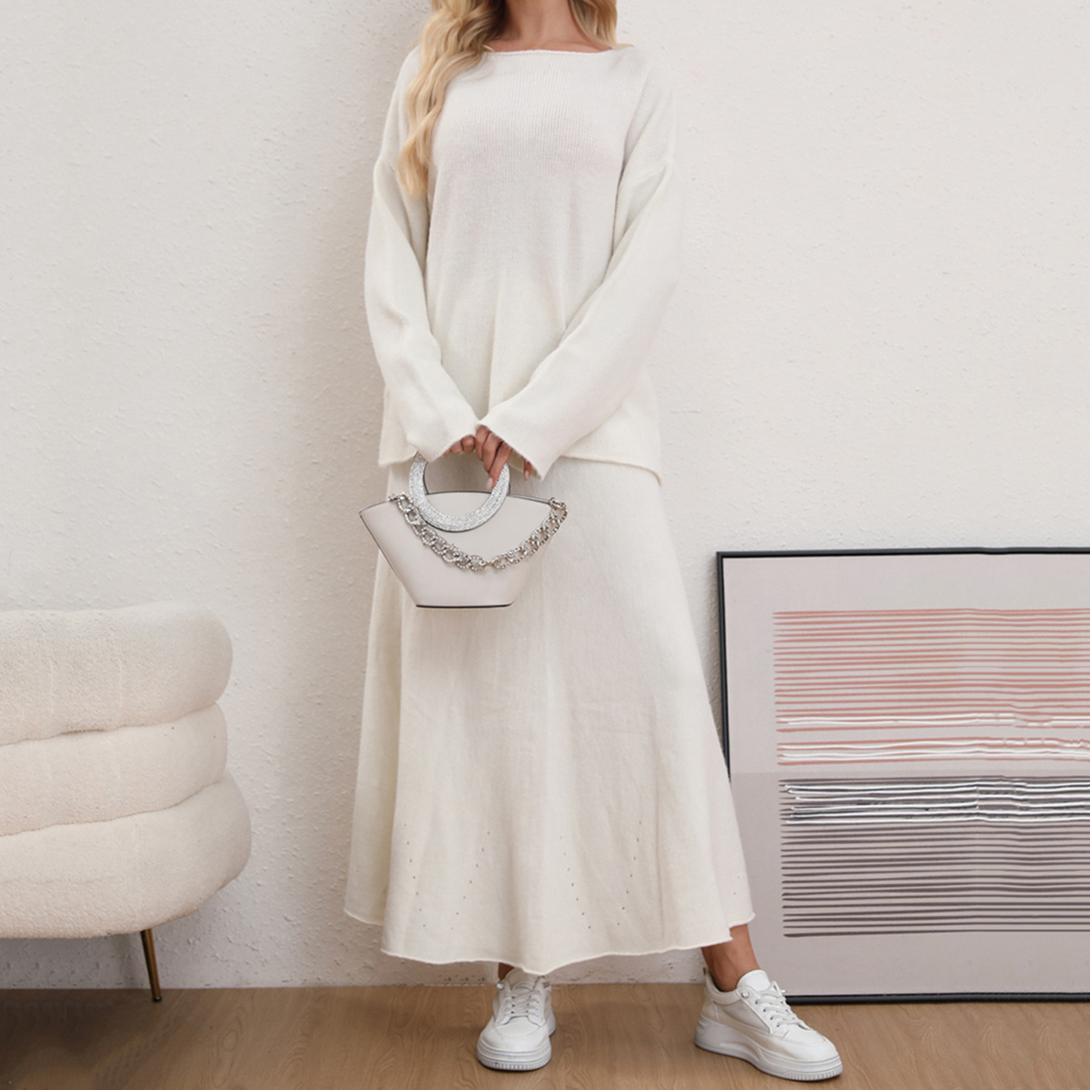 Solid color base knitted sweater with a round collar
