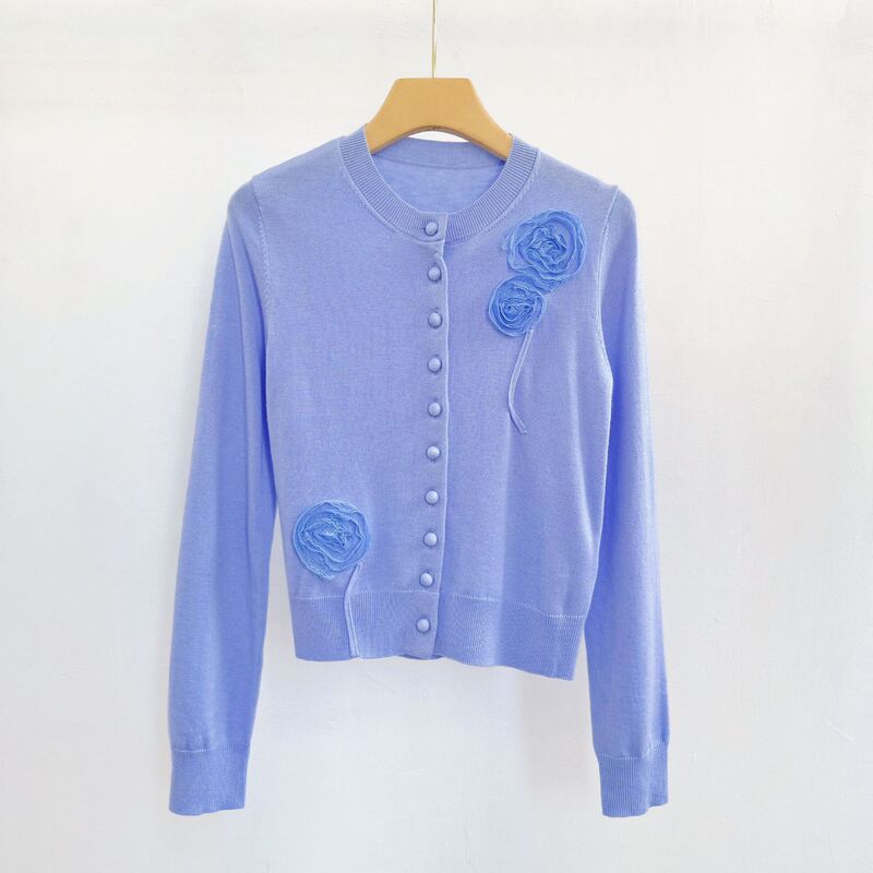 Light blue autumn style versatile and flattering round-neck single-breasted cardigan with lace floral decoration