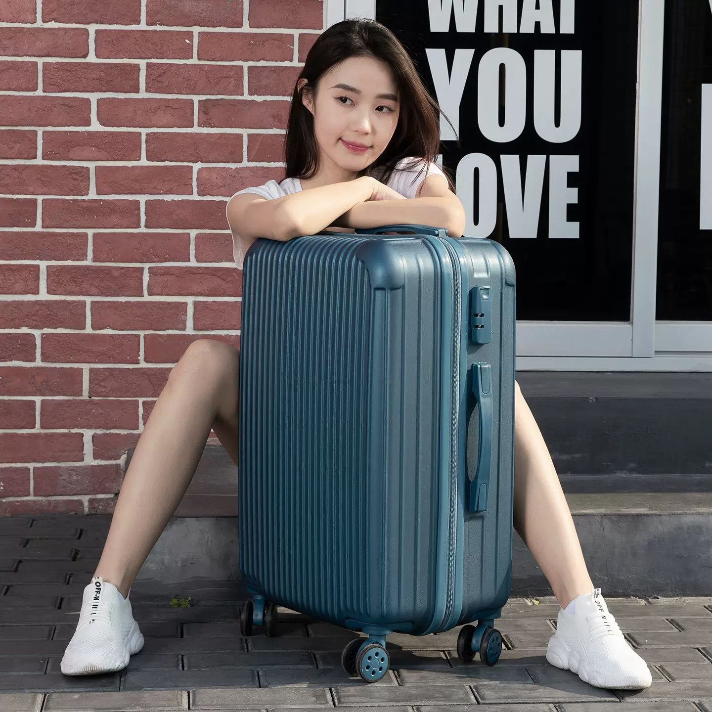 行李箱拉杆箱女20寸登机密码箱学生专用24寸抗摔箱包旅行箱万向轮