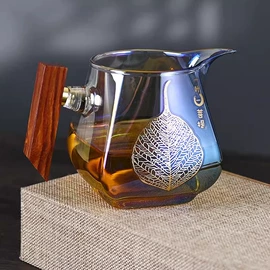 茶壶;玻璃杯;冷水壶