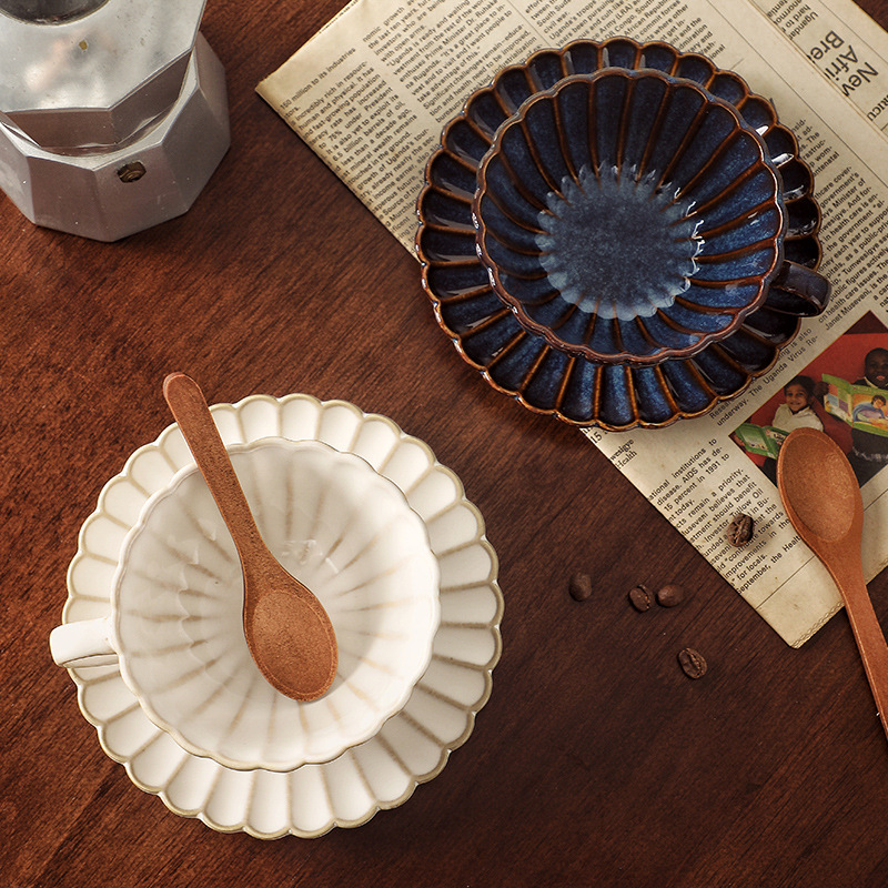 High-Appearance Large Mug, Breakfast Oatmeal Cup, Office Coffee Cup, Yogurt Cup, Large Capacity with Saucer, Retro Style