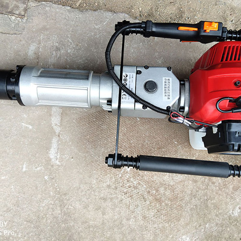 加厚型手提单人操作栽桩机 支架立桩机 新品汽油围栏立桩机