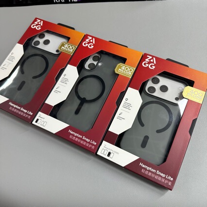 Zagg Is Suitable for Apple 17Promax Thin and Simple Magnetic Frosted Mobile Phone Case Protective Cover 17Pro