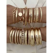 T 74538 Vintage chain stack bracelet set ������������������