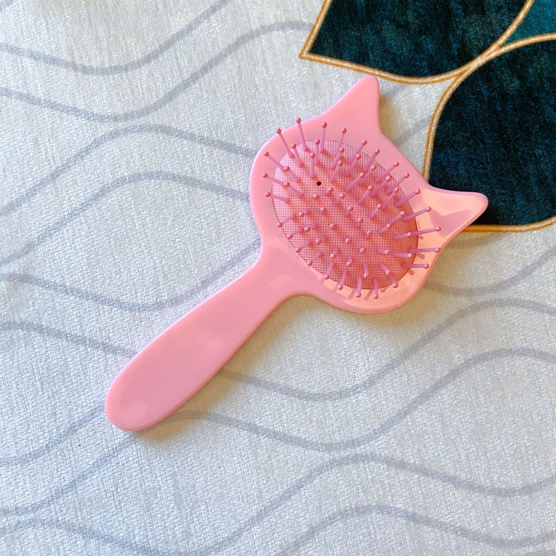 Pequeño peine animal de dibujos animados para niños cojín de aire peine de la muchacha bolsa de aire peine de pelo liso peine de la cabeza del cuero cabelludo masaje peine