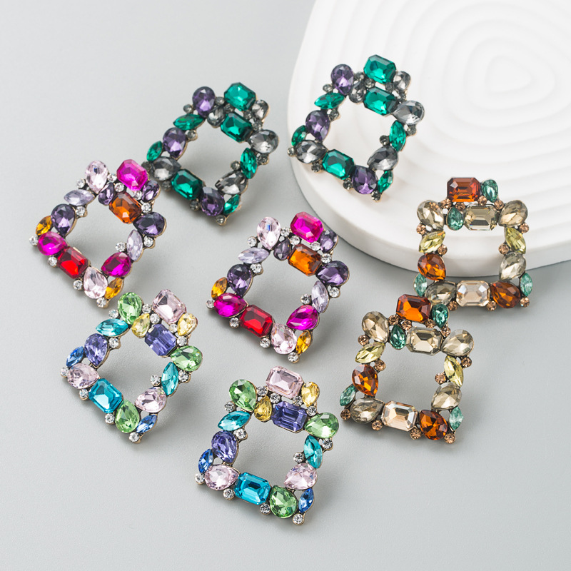 Fashion Alloy Diamond Square Hollow Mini Party Stud display picture 1