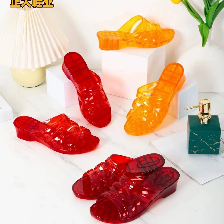 Новые стильные знаменитые хрустальные тапочки, домашняя удобная обувь, производители У Сычуань продают оптовые прозрачные хрустальные тапочки на высоком каблуке.