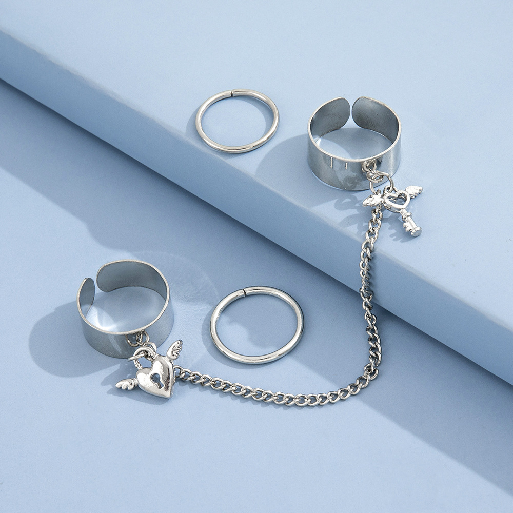 Simple Fashion Creative Silvery Key Lock Shape Chain Ring Set display picture 3