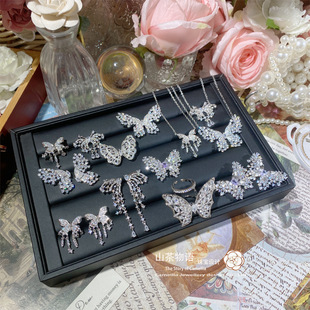 ɽ�����p�������|����ϵ�� �18K���W�M荽�ָ��������b