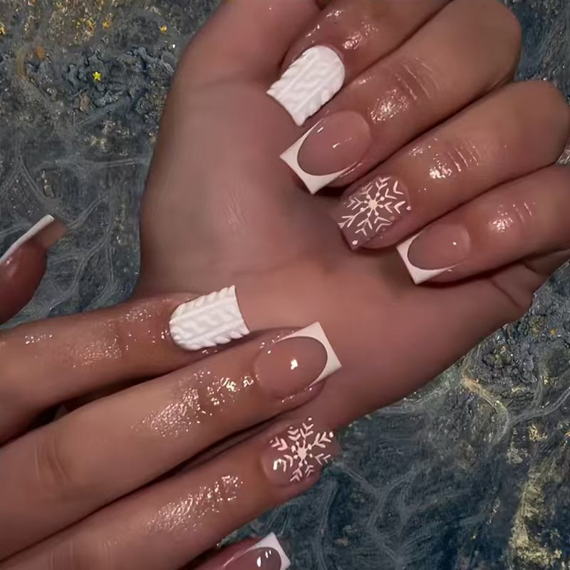 Christmas-themed medium-sized European square-shaped nail tips in white series with snowflake pattern embellishments, ready-to-wear nail products wholesale
