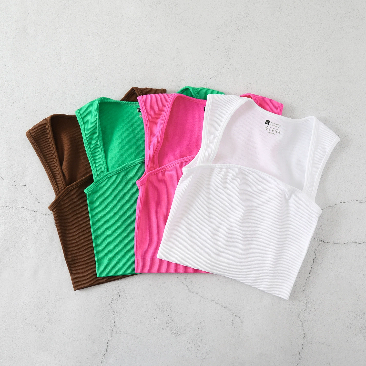 Amazon лето новый стиль дамы без рукавов с квадратным воротником эластичная футболка с пупком камзол заводские прямые продажи бесшовные