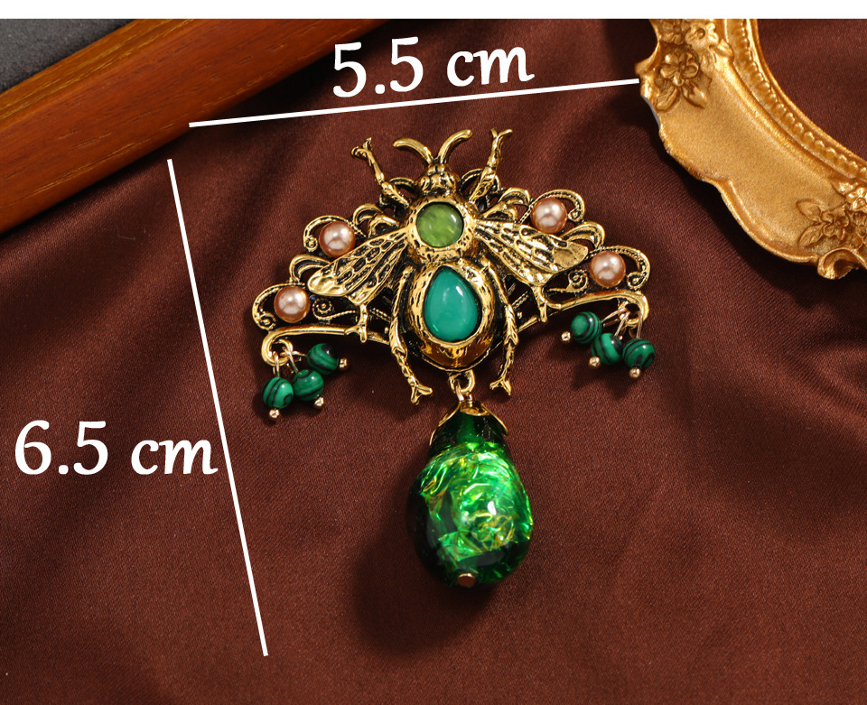 Retro Cupid Bee Butterfly Alloy Enamel Hollow Out Inlay Artificial Gemstones Pearl Unisex Brooches display picture 3