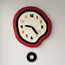 钟表挂钟客厅装饰时钟挂墙上2024新款简约现代网红高级感ins时钟