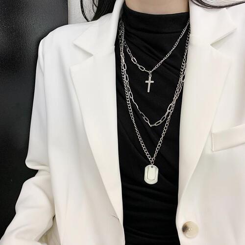 Western and Eastern Instagram Influencer Cross Pendant Necklace, Korean Minimalist Sweatshirt Style, Layered Hip-Hop Multi-Purpose Titanium Steel Necklace