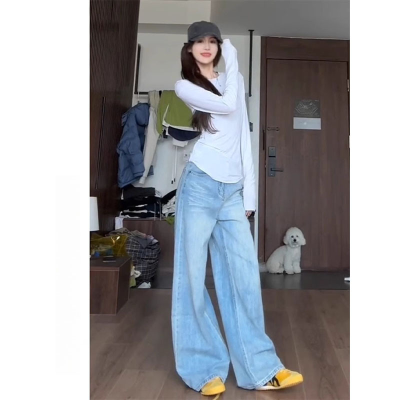 Plus-Size Light Blue Wide-Leg Jeans for Women, Autumn Vintage High-Waisted Loose Slimming Drape Straight-Leg Floor-Length Pants