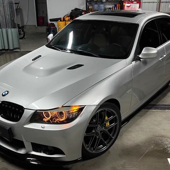 Suitable for Bmw 3 Series 2005-2012 M3 Hood with Two Holes E90/E92