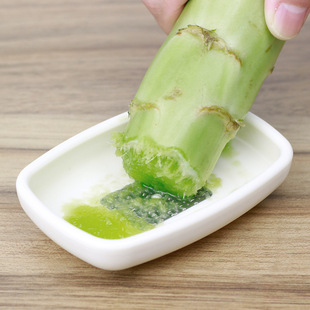 Japanese ECHO manual garlic grinder Ginger Grinder ginger minced garlic grinder grinder complementary food grinding board
