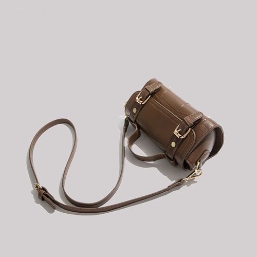 Bags for women 2024 summer new style high-end one-shoulder cross-body bag design belt handbag pillow bag ready for sale