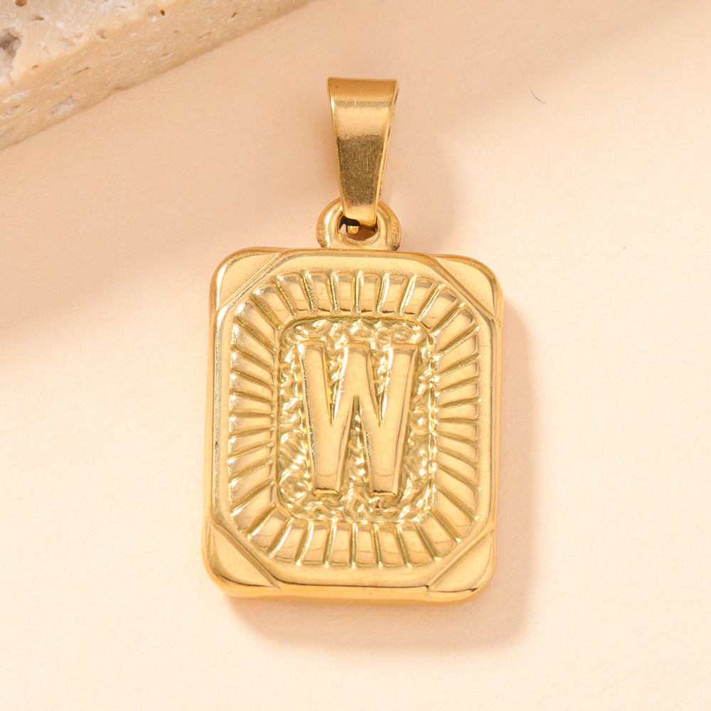 Colgante único europeo y americano estilo explosivo colgante de acero inoxidable fundición marca cuadrada 26 letras inglesas collar colgante accesorios de bricolaje