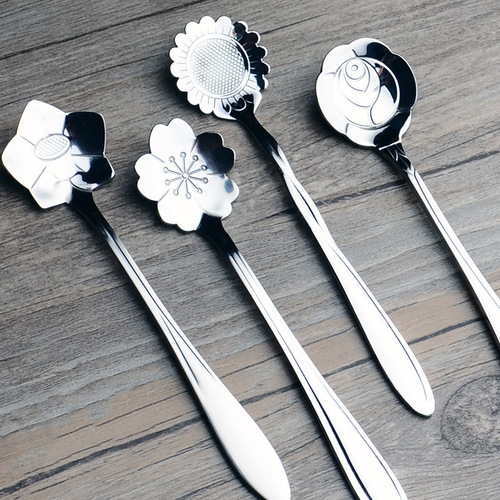 Floral Coffee Spoon with Petal Design, Exquisite High-Grade Stainless Steel, Gold Color Honey Stirring Spoon, Bird's Nest Dessert Stirring Spoon