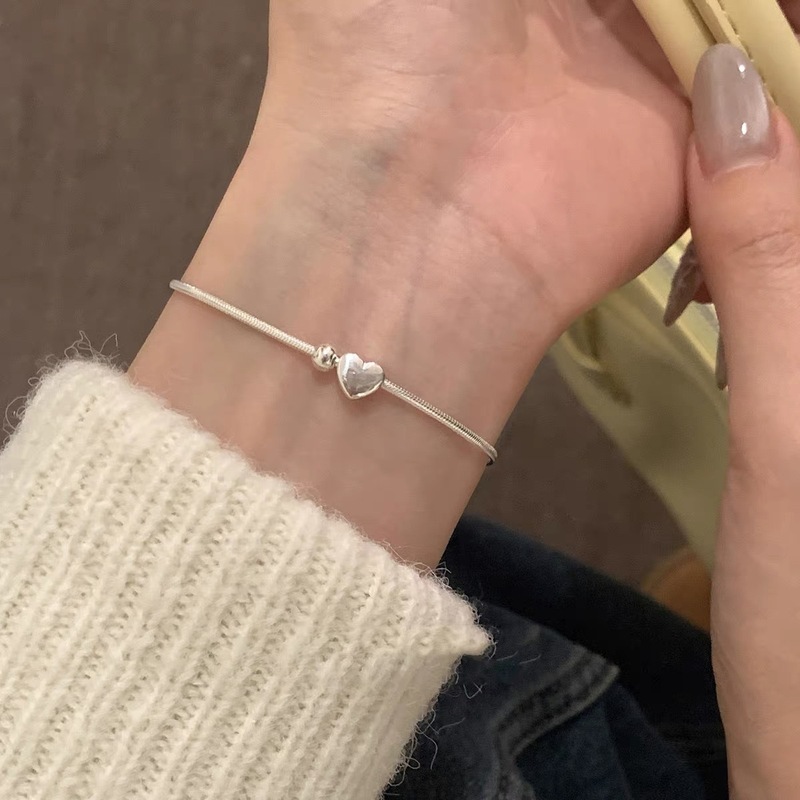 新款 925纯银百搭手链女款轻奢小众精致设计闺蜜叠戴气质手饰批发|undefined