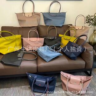 ������肰�70�����������Ӱ��μ����������ذ��������ۯBŮ��