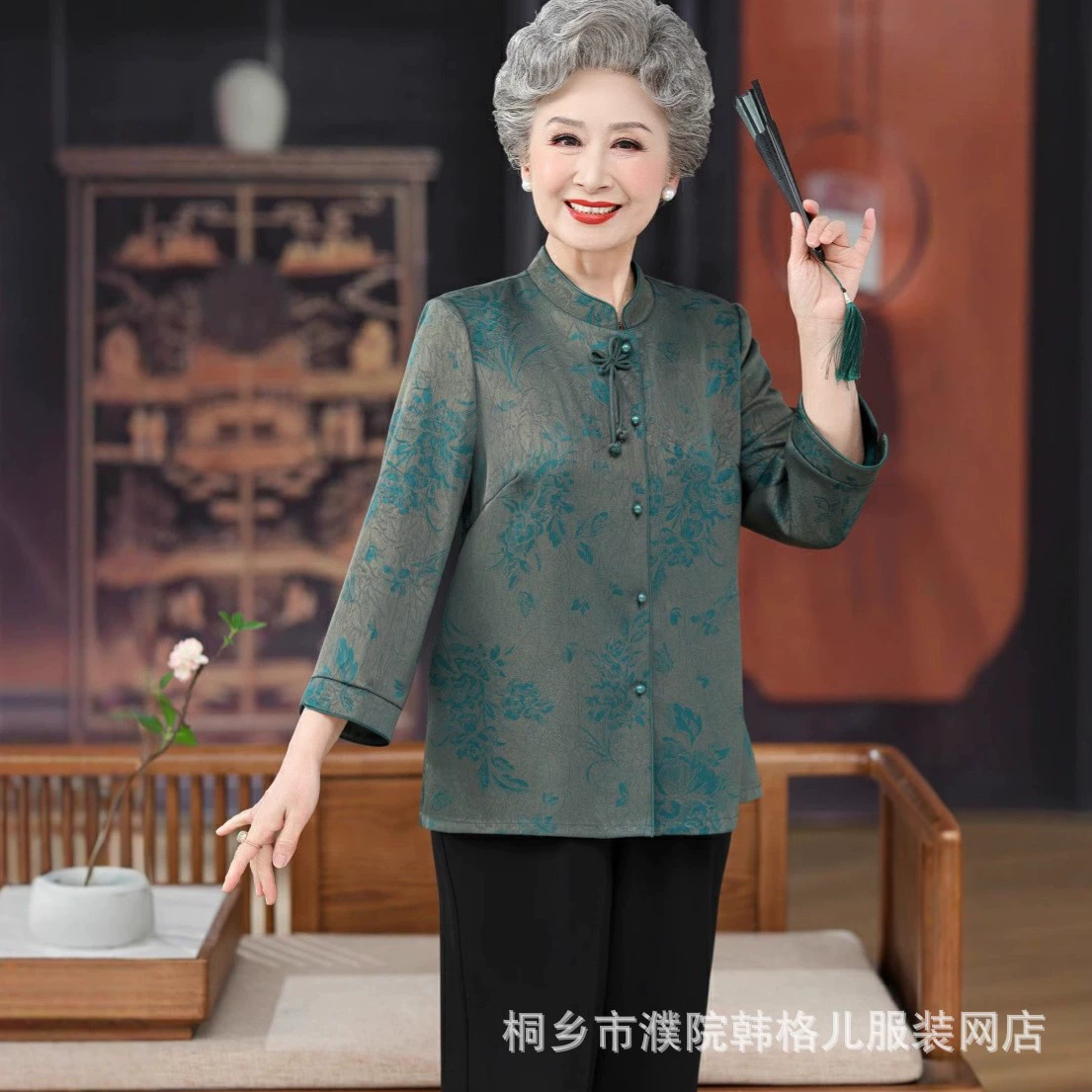 Бабушка летняя новая рубашка с девятью рукавами