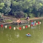 游客海面水上公园浮球