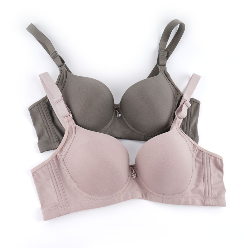 Nuevo tipo de ropa interior anti-caída de colaterales para la piel taza delgada correa de hombro desmontable sujetador de mujer con anillo de acero suave