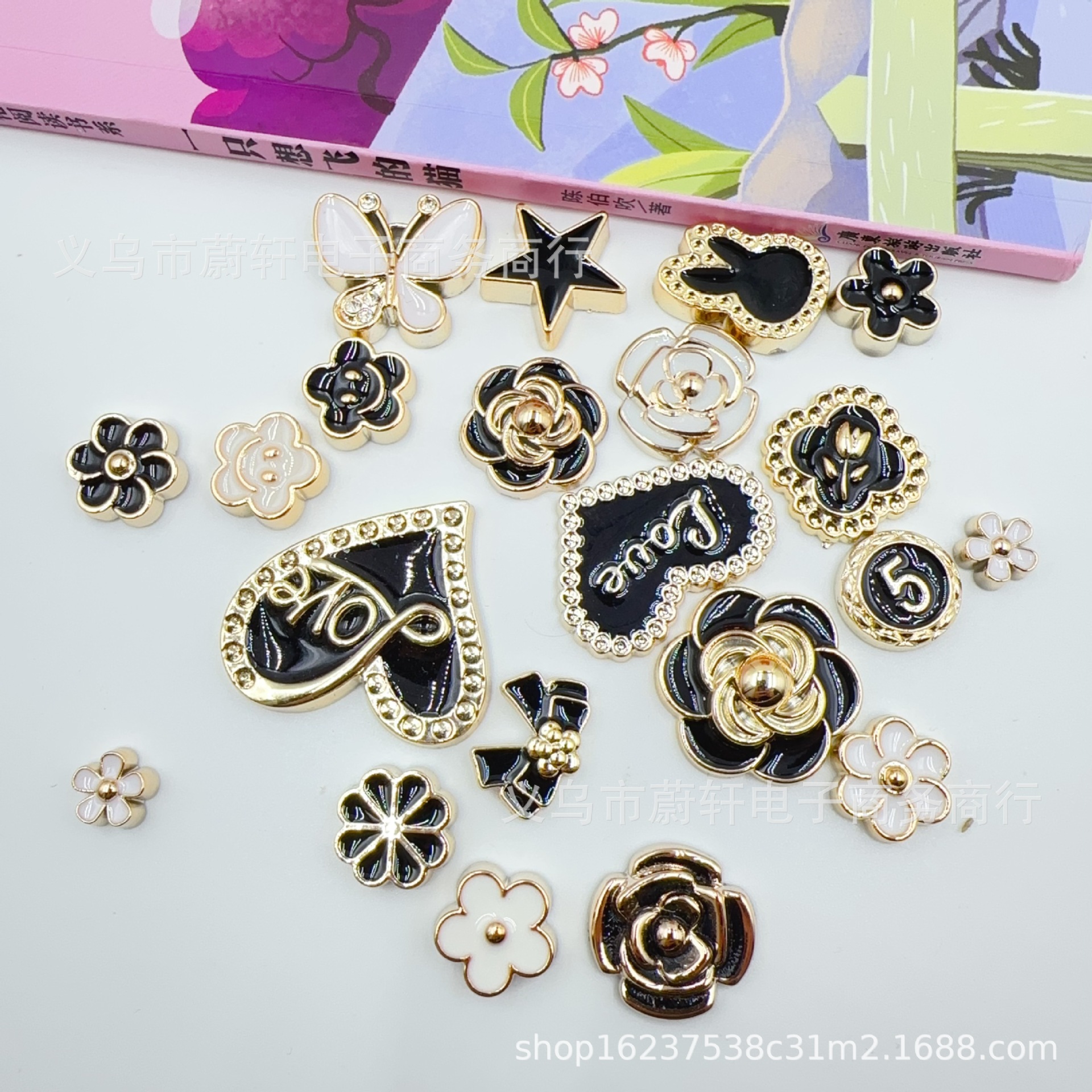 Corea del Sur Xiaofangfengdiy accesorios de joyería goteando aceite camellia amor parche de resina de zapatos de caja de teléfono móvil piezas de decoración de flores