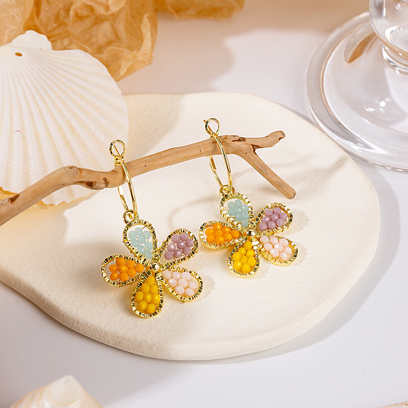 Pendientes De Flores De Cristal Simples De Moda Retro Con Cuentas Tridimensionales Clip De Oreja display picture 3