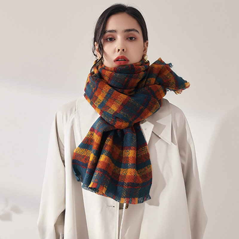 Moda europea y americana otoño e invierno cálido chal de Cachemira borla engrosada bufanda decorativa clásica a cuadros impresa bufanda larga
